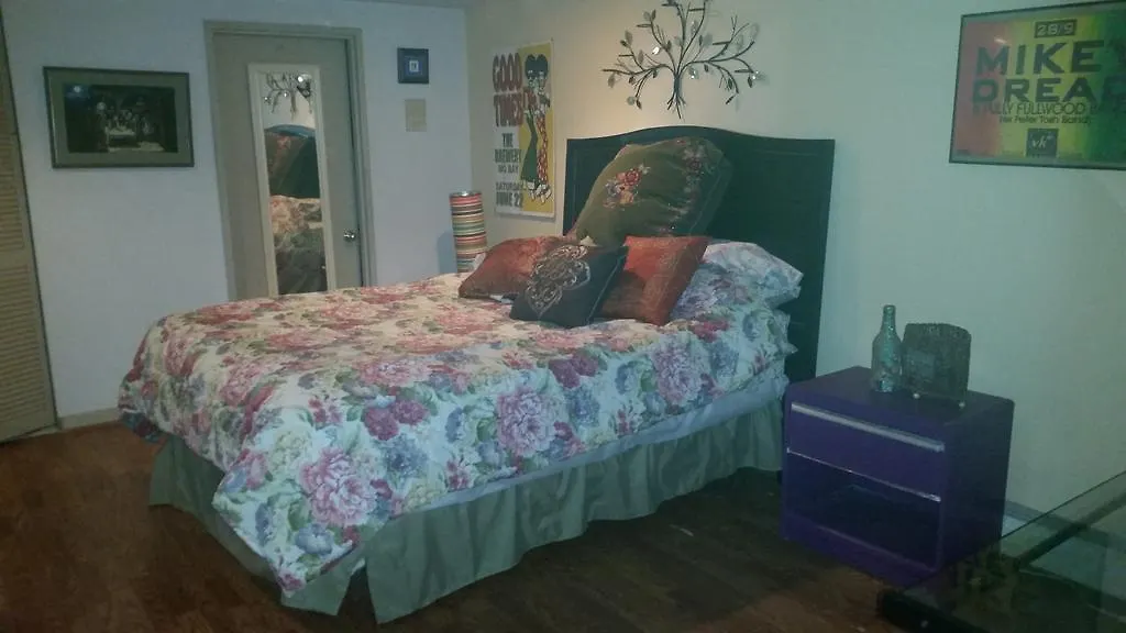 Reggae Den Hotel Nueva York 0*,  Estados Unidos
